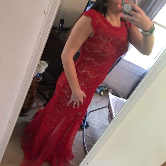 COPY - Red prom dress - Picture 3 of 4